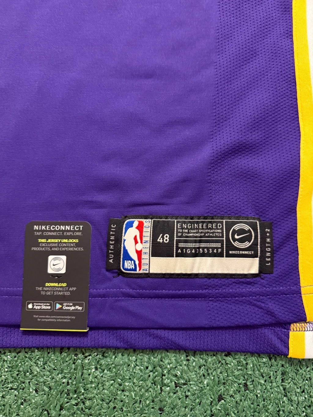 LeBron James Los Angeles Lakers Jersey #23 Nike VaporKnit Authentic Purple Size 48 (L) NBA