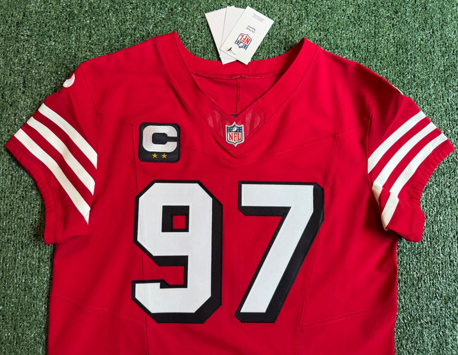 Nick Bosa San Francisco 49ers
Jersey #97 Nike Vapor FUSE Elite red Size 44 (Large) NFL