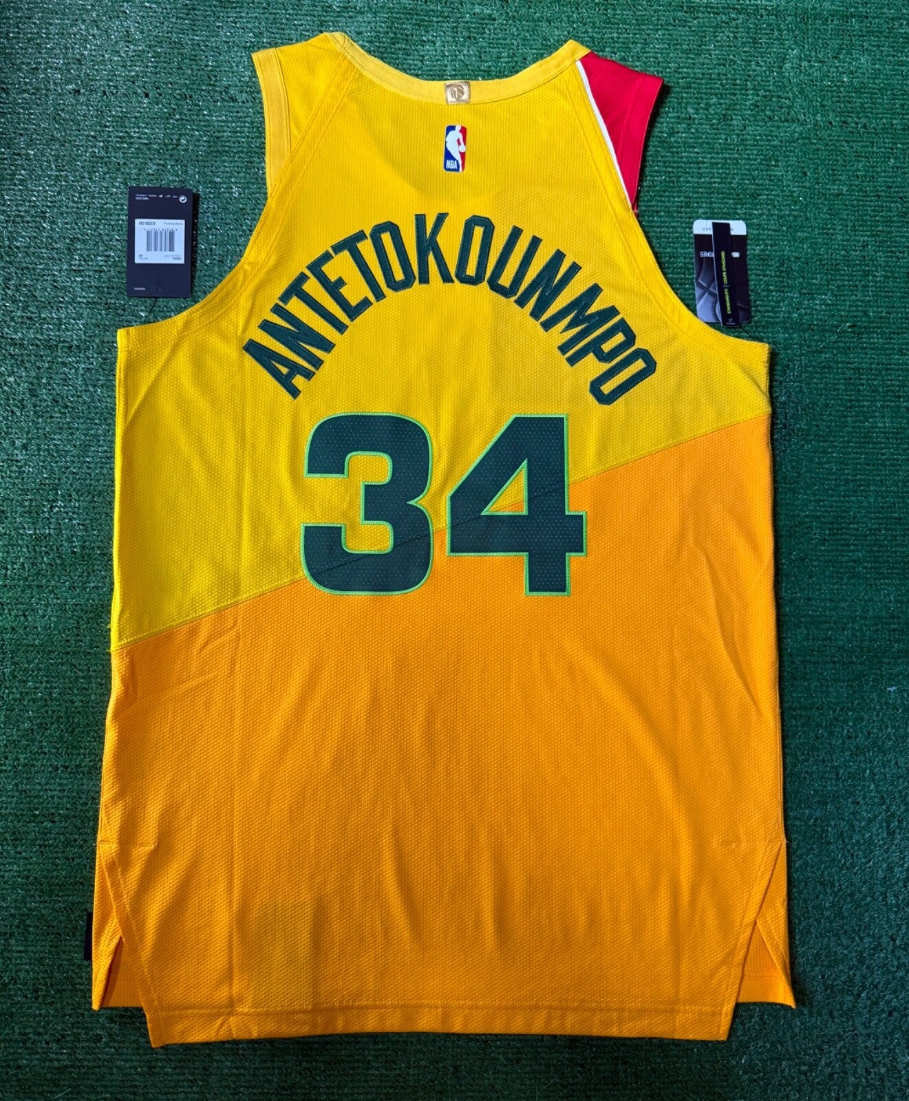 Giannis Antetokounmpo Milwaukee Bucks Jersey Nike VaporKnit Authentic Yellow Size 48 (Large) NBA