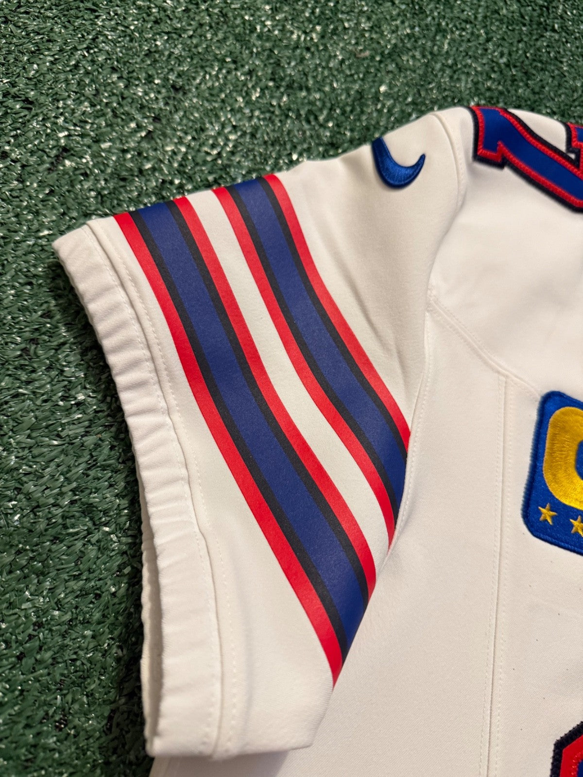 Josh Allen Buffalo Bills Jersey #17 Nike Vapor Fuse Elite White Size 40 (M) NFL