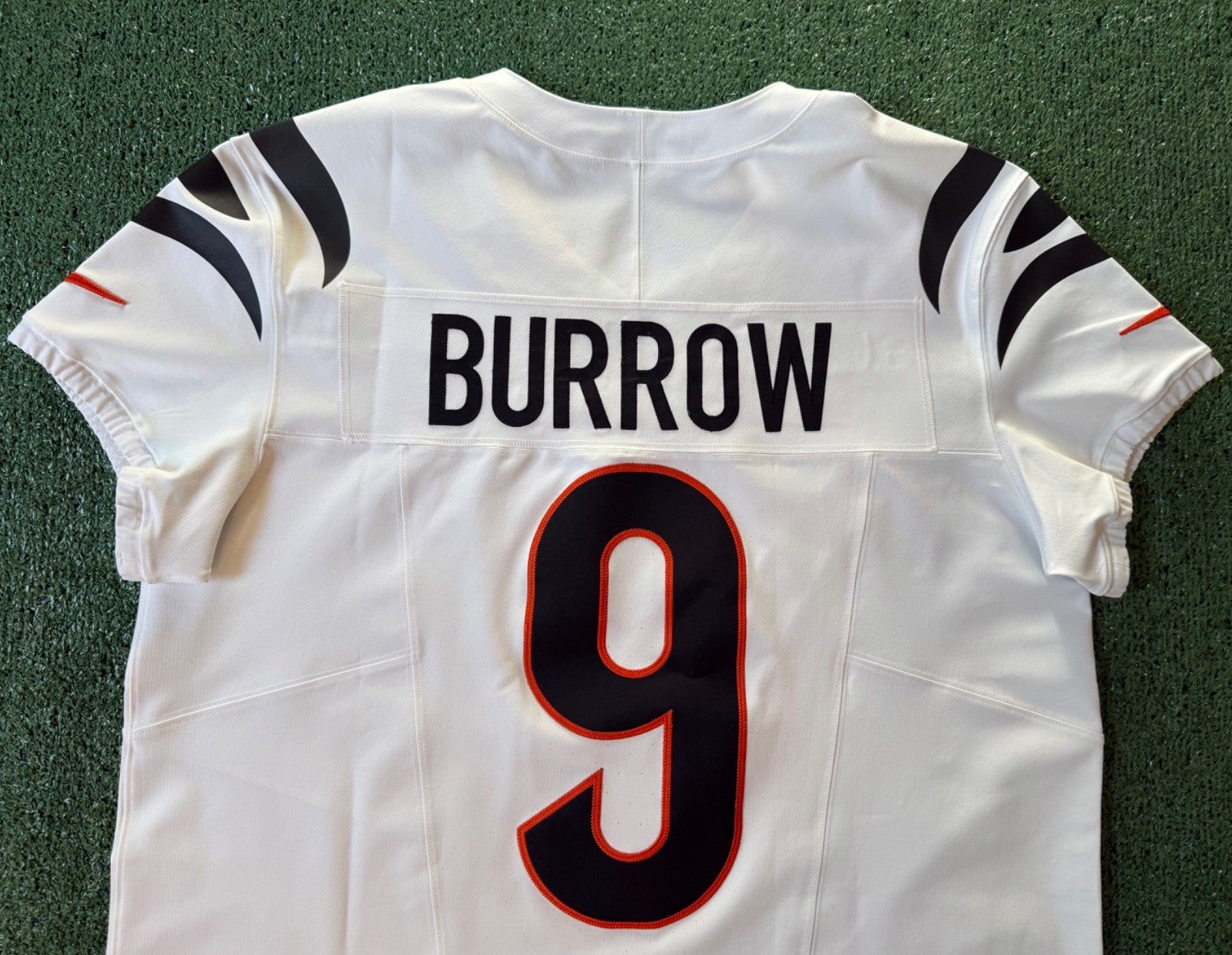 Joe Burrow Cincinnati Bengals Jersey #9 Nike Vapor FUSE Elite White Size 48 (XL) NFL