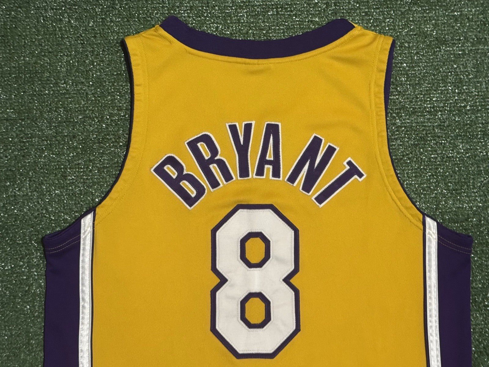 Kobe Bryant Los Angeles Lakers Jersey #8 Nike Authentic Gold Size 44 (L) NBA