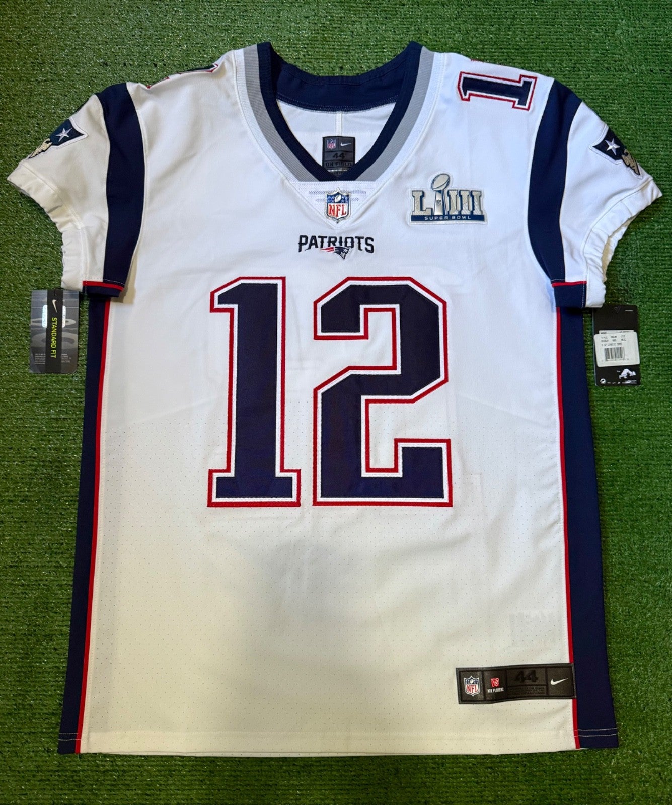 Tom Brady New England Patriots Jersey #12 Nike Vapor Elite White Size 44 (L) NFL