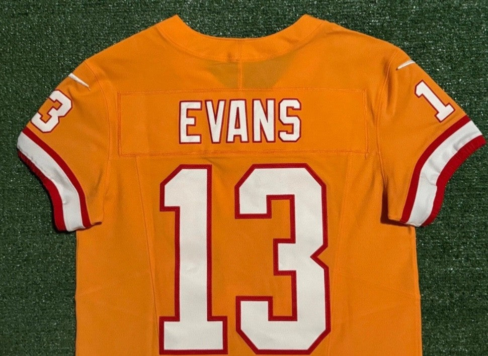 Mike Evans Tampa Bay Buccaneers Jersey #13 Nike Vapor FUSE Elite Orange Creamsicle Size 40 (Medium) NFL