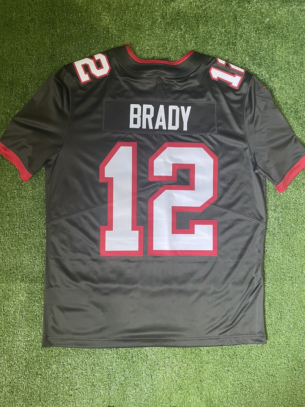 Tom Brady Tampa Bay Buccaneers Jersey #12 Nike Vapor Limited Gray Size Mens (Large) NFL