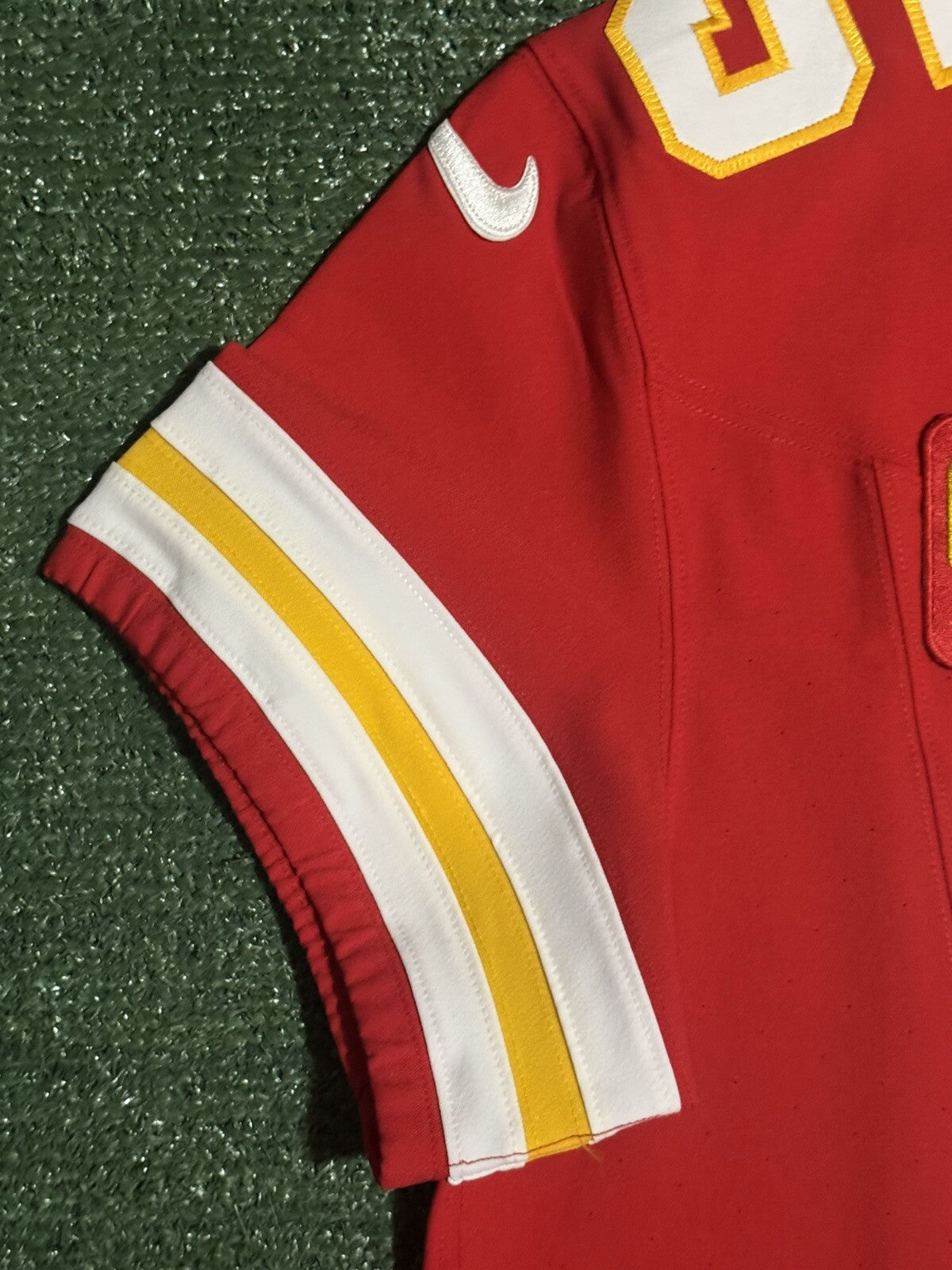 Patrick Mahomes Kansas City Chiefs Jersey #15 Nike Vapor FUSE Elite Red Size 44 (L) NFL