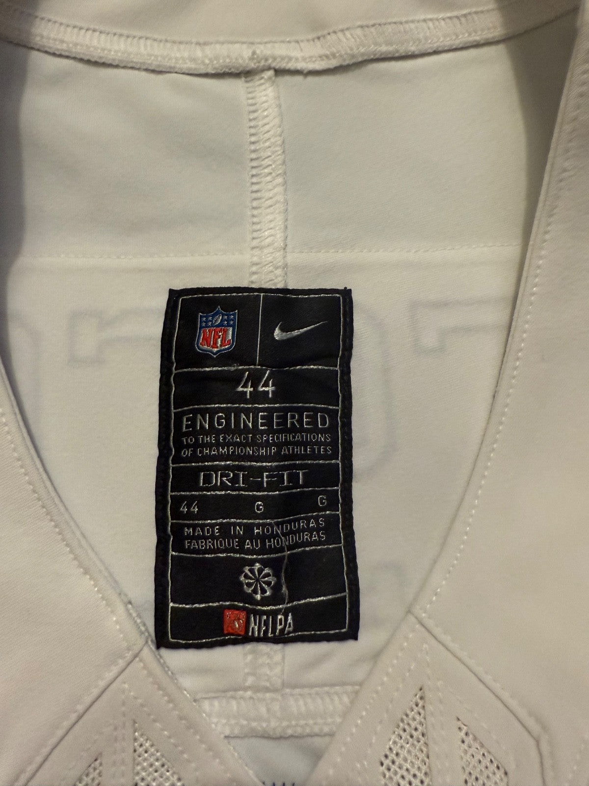 Dak Prescott Dallas Cowboys Jersey #4 Nike Vapor FUSE Elite White Size 44 (Large) NFL