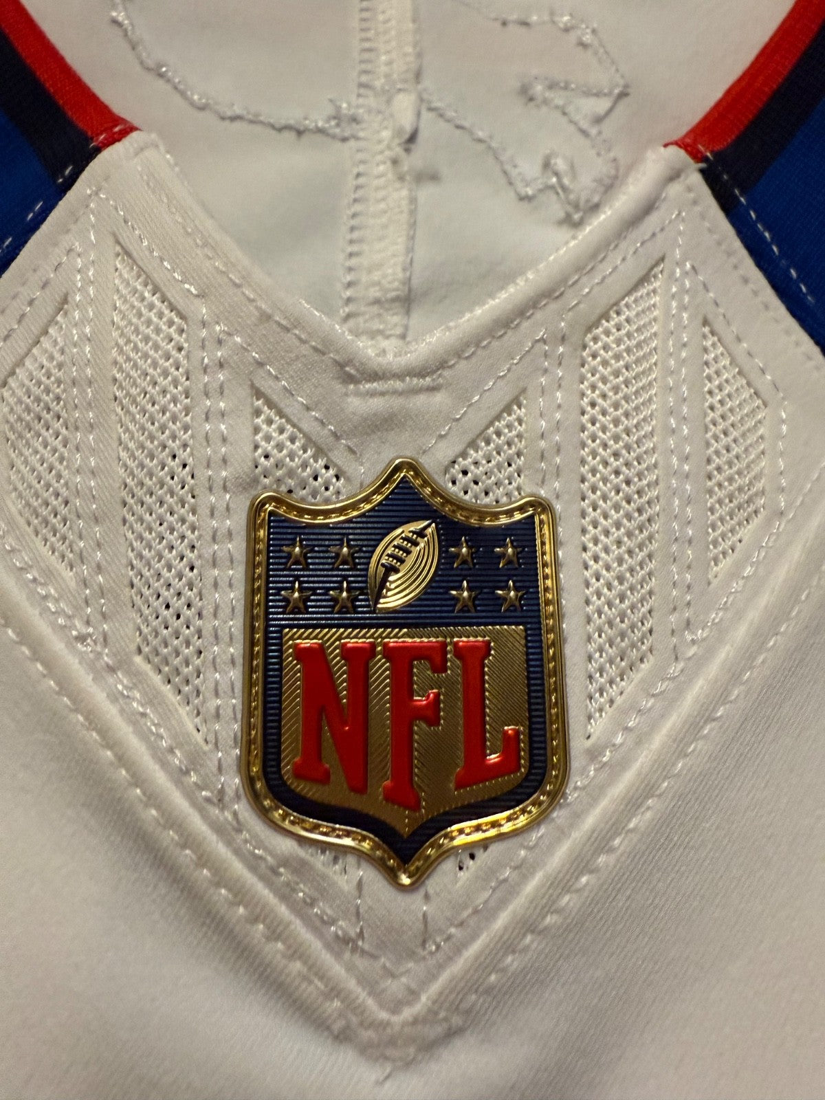 Josh Allen Buffalo Bills Jersey #17 Nike Vapor Fuse Elite White Size 40 (M) NFL