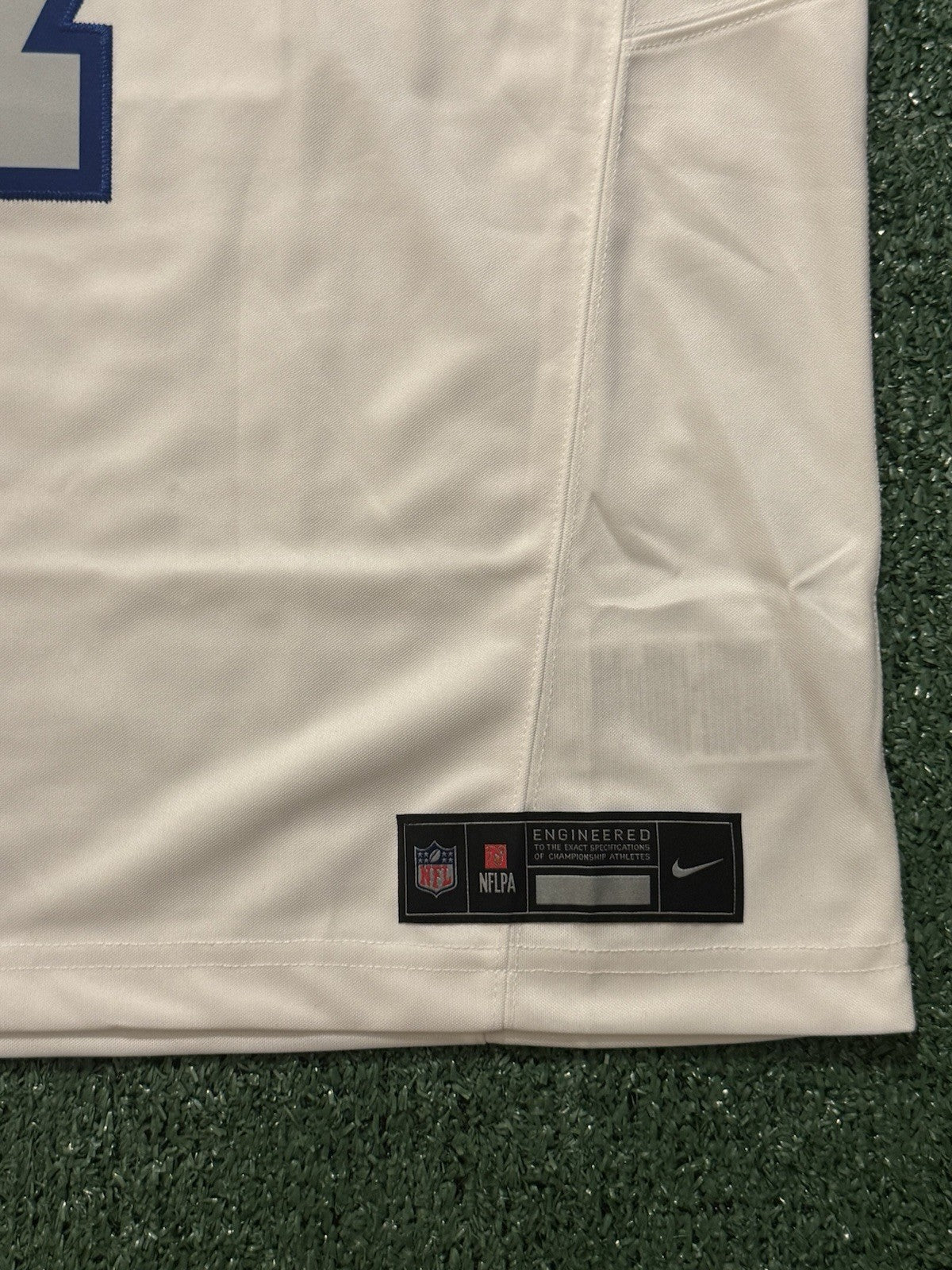 Josh Allen Buffalo Bills Jersey #17 Nike Vapor Fuse Limited Rivalry White Size XL NFL