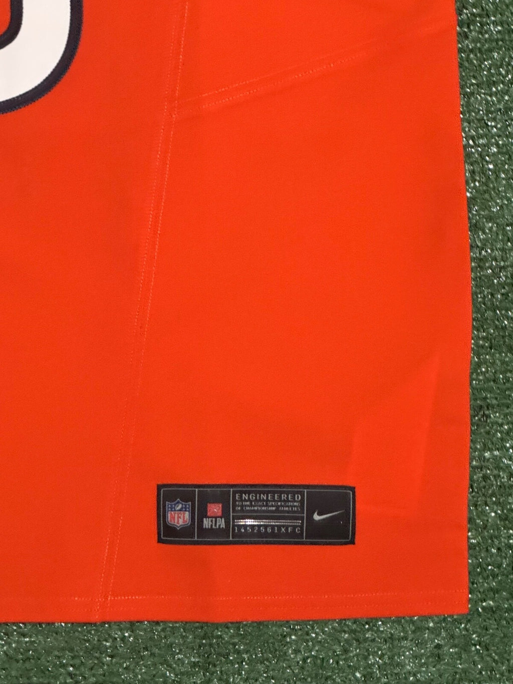 Caleb Williams Chicago Bears Jersey #18 Nike Vapor FUSE Elite Orange Size 44 (Large) NFL