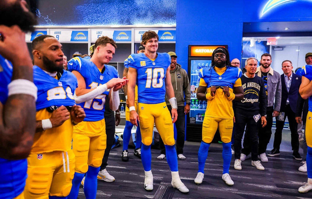 Justin Herbert Los Angeles Chargers Jersey #10 Nike Vapor Fuse Elite Blue Size 48 (XL) NFL