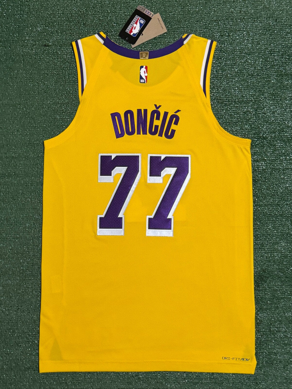 Luka Doncic Los Angeles Lakers Jersey #77 Nike ADV Authentic Gold Size 44 (M) NBA
