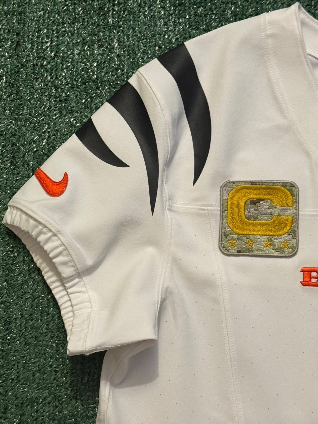 Joe Burrow Cincinnati Bengals Jersey #9 Nike Vapor FUSE Elite White Size 40 (M) NFL