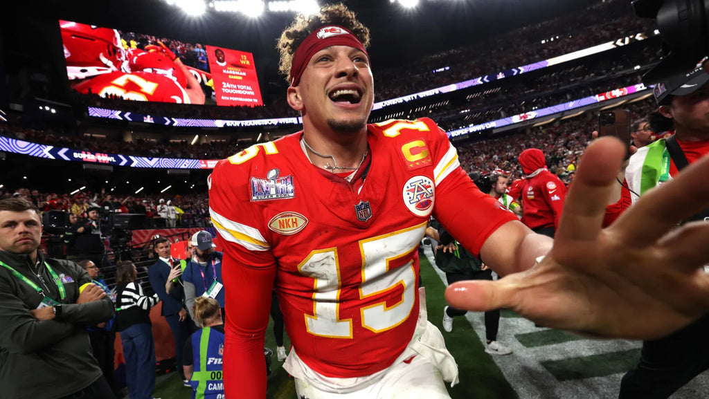 Patrick Mahomes Kansas City Chiefs Jersey #15 Nike Vapor FUSE Elite Red Size 40 (M) NFL