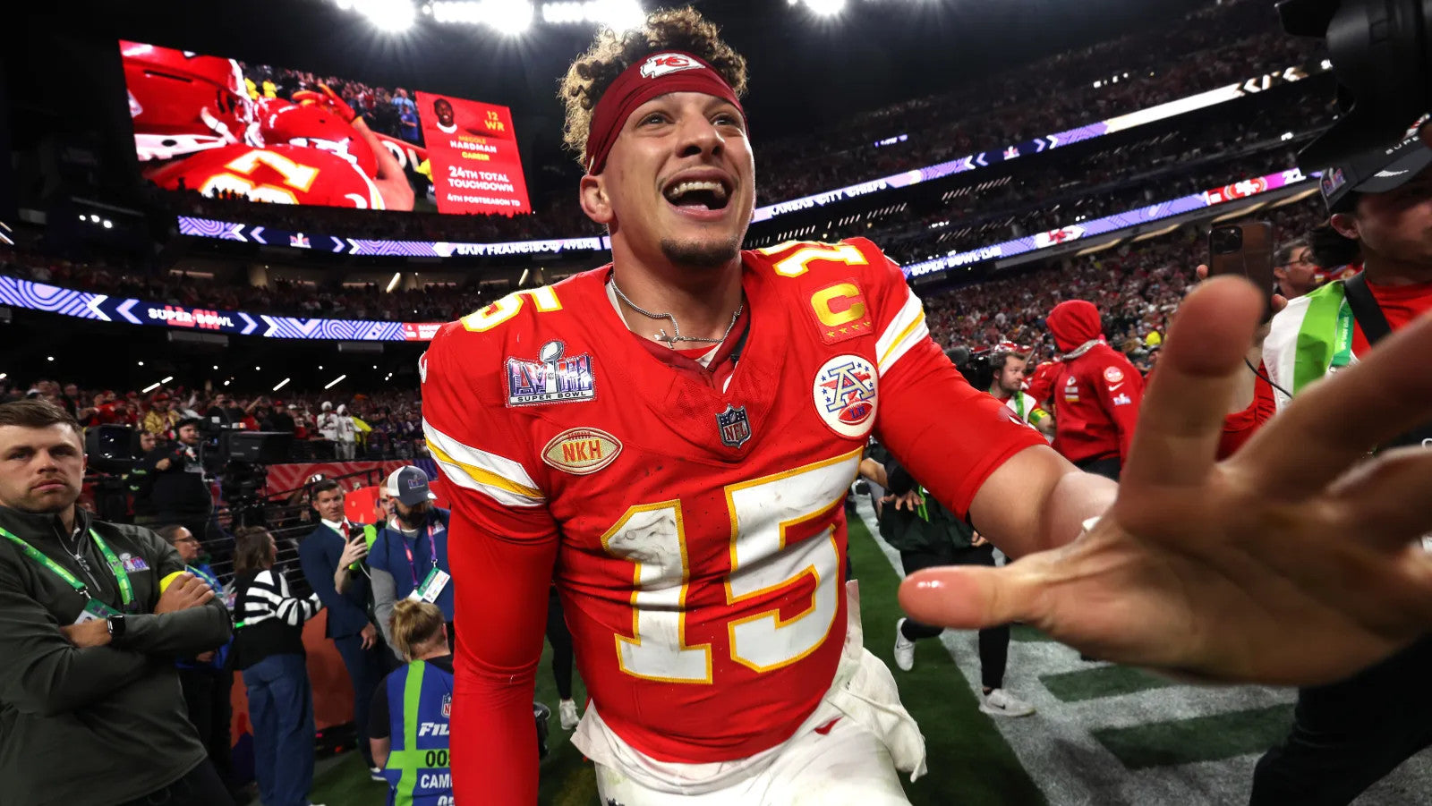 Patrick Mahomes Kansas City Chiefs Jersey #15 Nike Vapor FUSE Elite Red Size 40 (M) NFL