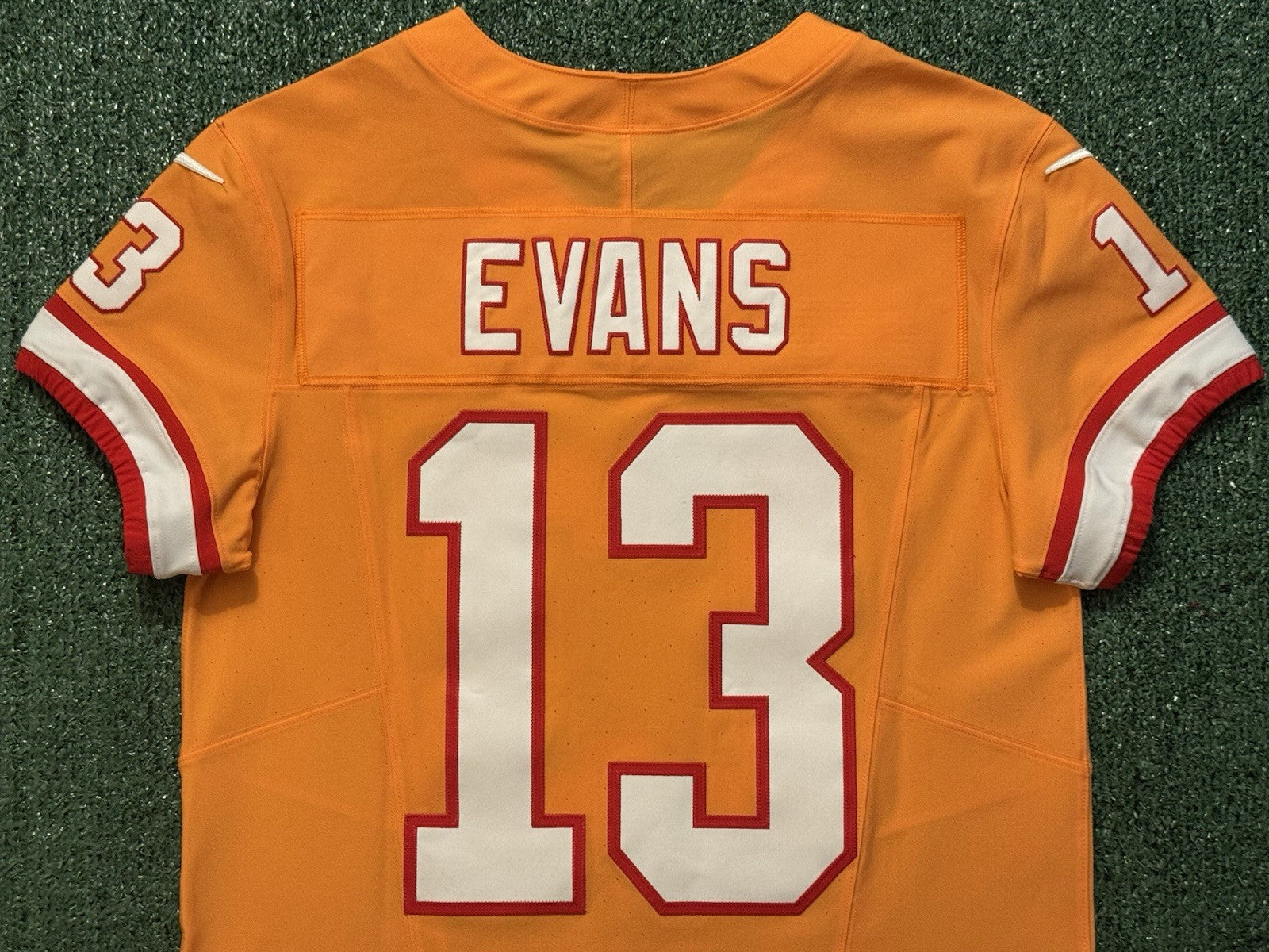 Mike Evans Tampa Bay Buccaneers Jersey #13 Nike Vapor FUSE Elite Orange Creamsicle Size 40 (Medium) NFL