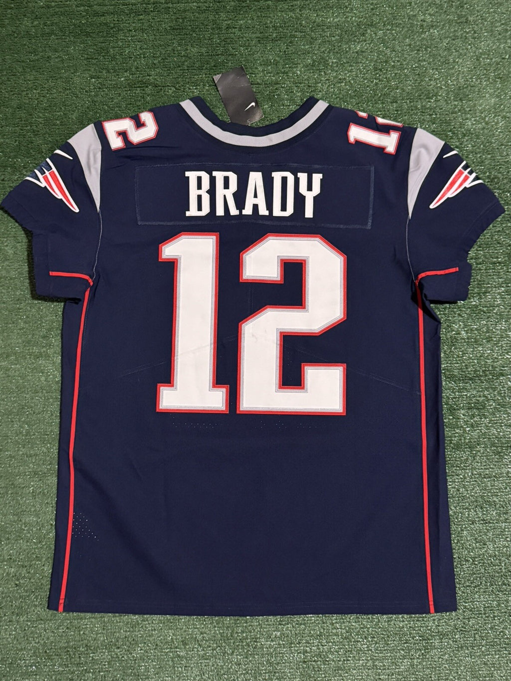 Tom Brady New England Patriots Jersey #12 Nike Vapor Elite Blue Size 48 (XL) NFL
