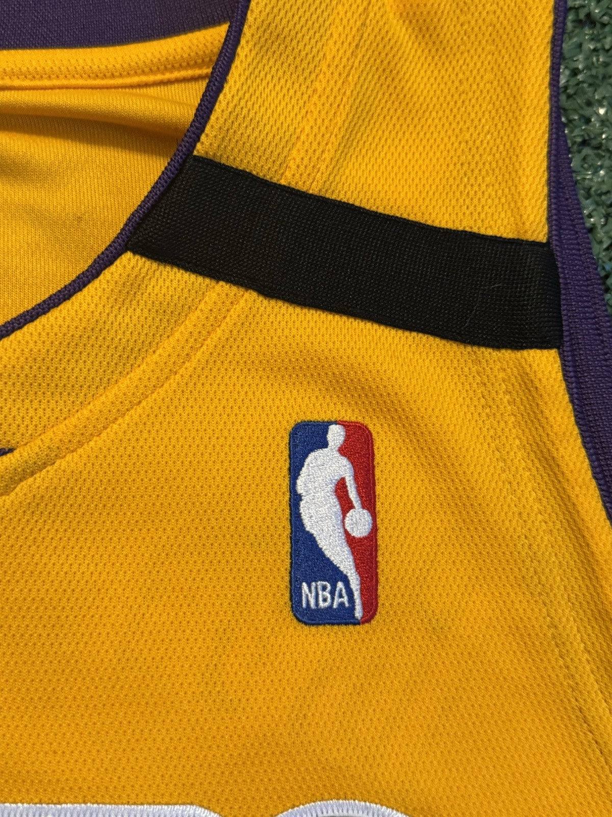 Kobe Bryant Los Angeles Lakers Jersey #24 Mitchell & Ness Authentic Gold Size 44 (L) NBA