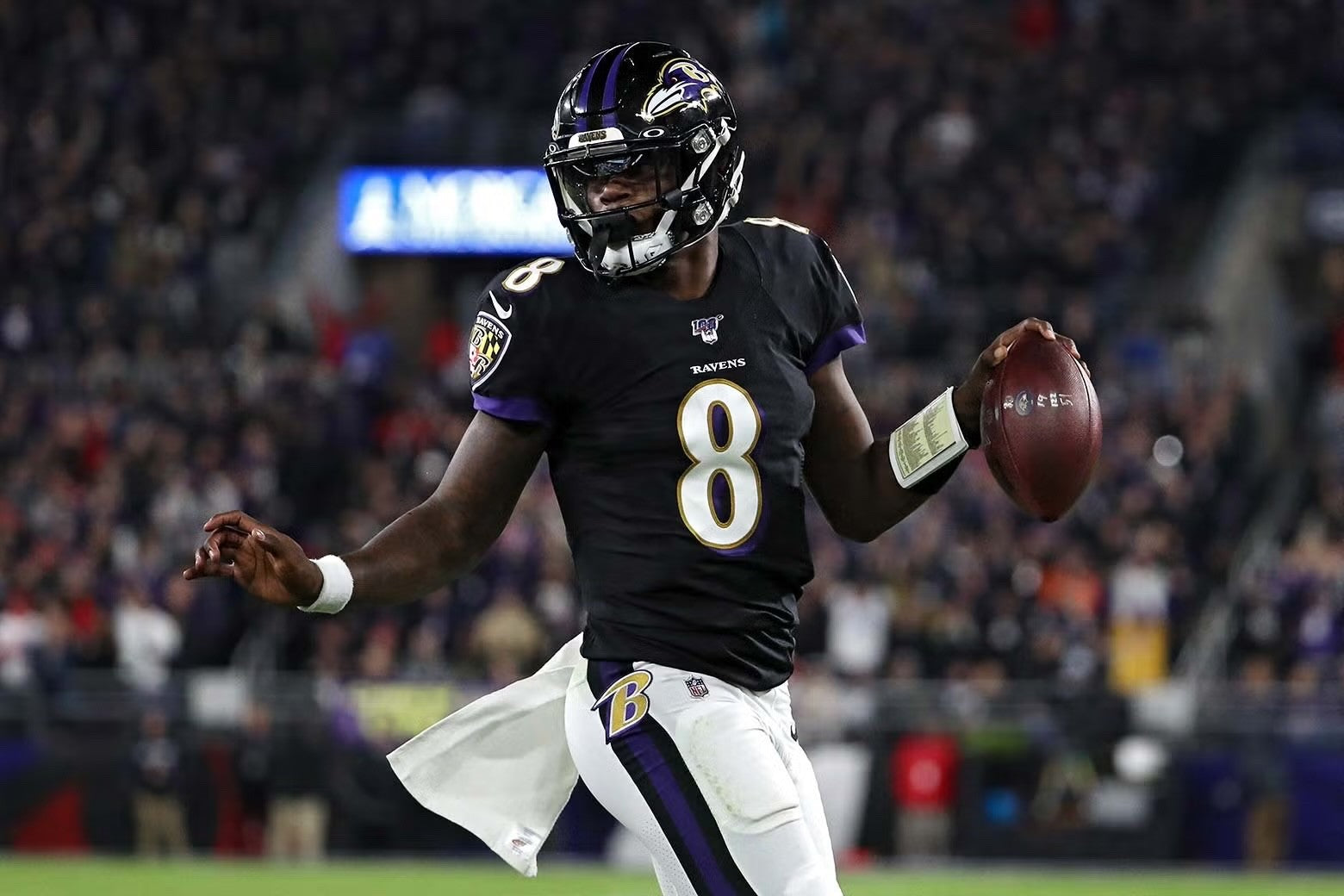 Lamar Jackson Baltimore Ravens Jersey #8 Nike Vapor Elite Black Size 44 (L) NFL
