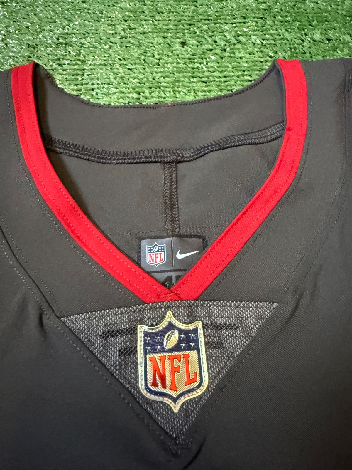 Tom Brady Tampa Bay Buccaneers Jersey #12 Nike Vapor Elite Gray size 40 (Medium) NFL