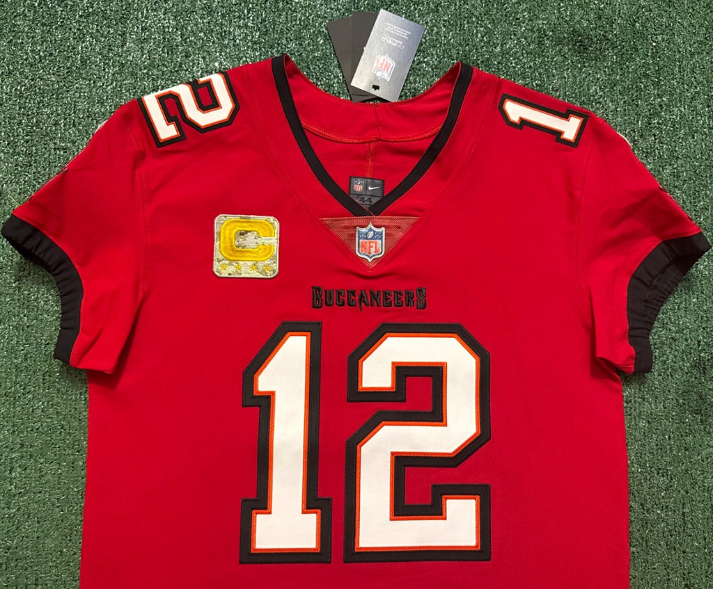 Tom Brady Tampa Bay Buccaneers Jersey #12 Nike Vapor Elite Red size 44 (Large) NFL