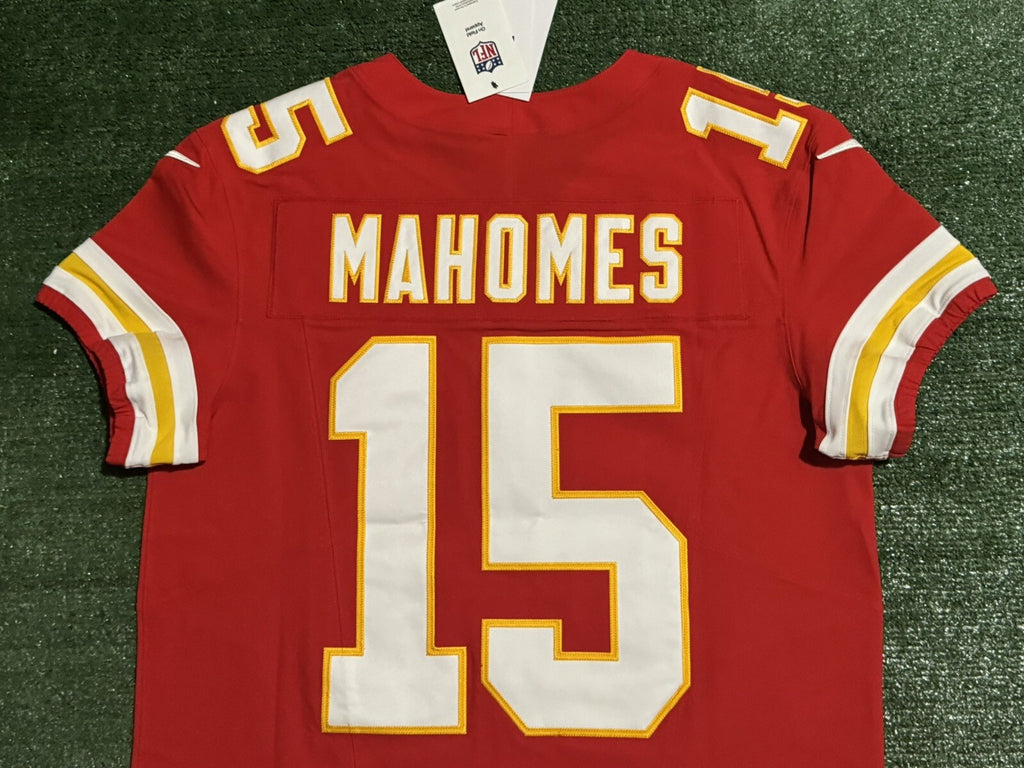 Patrick Mahomes Kansas City Chiefs Jersey #15 Nike Vapor FUSE Elite Red Size 44 (L) NFL