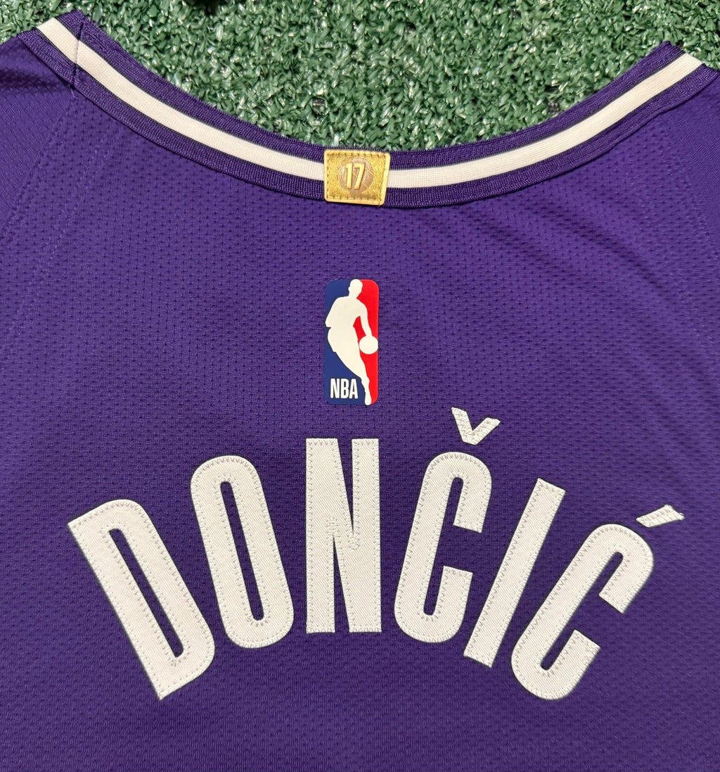 Luka Doncic Los Angeles Lakers Jersey #77 Nike ADV Authentic Purple Size 48 (L) NBA