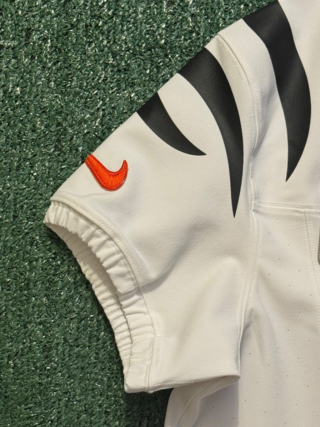 Joe Burrow Cincinnati Bengals Jersey #9 Nike Vapor FUSE Elite White Size 40 (M) NFL