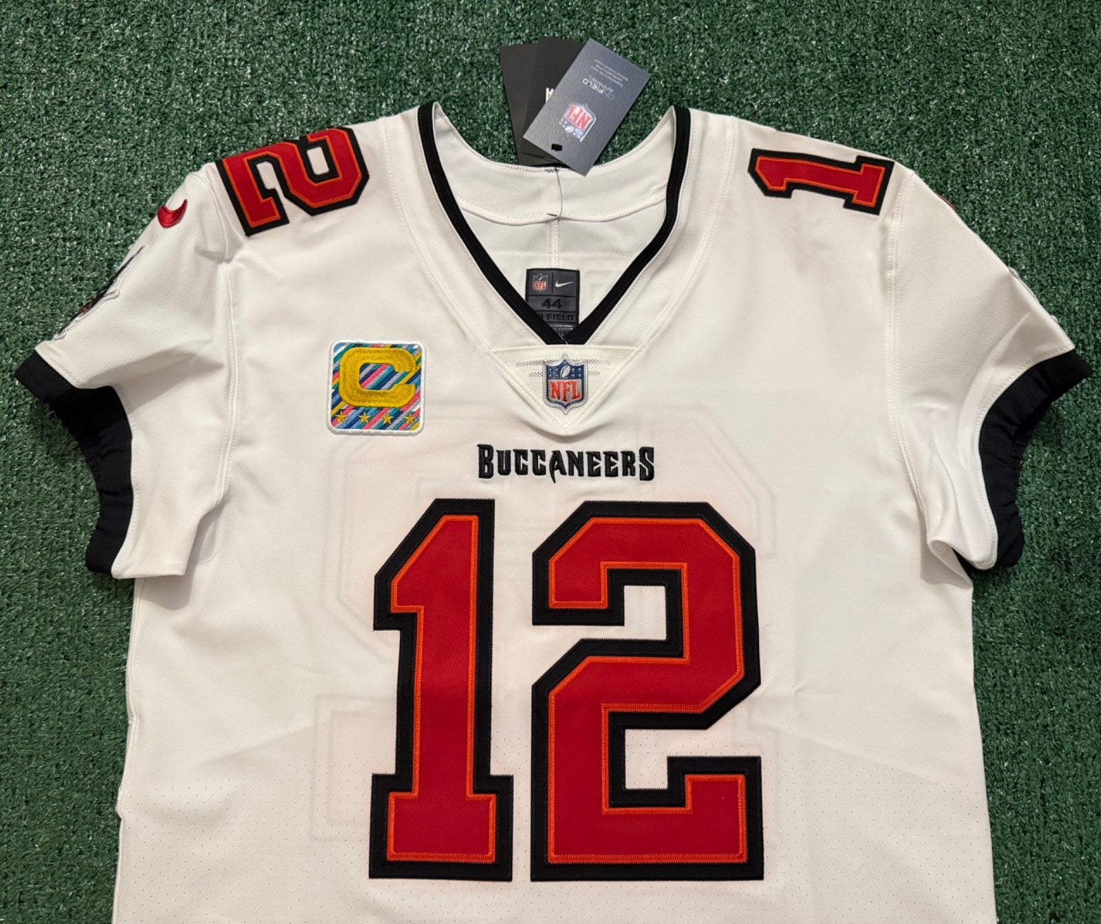 Tom Brady Tampa Bay Buccaneers Jersey #12 Nike Vapor Elite White size 44 (Large) NFL