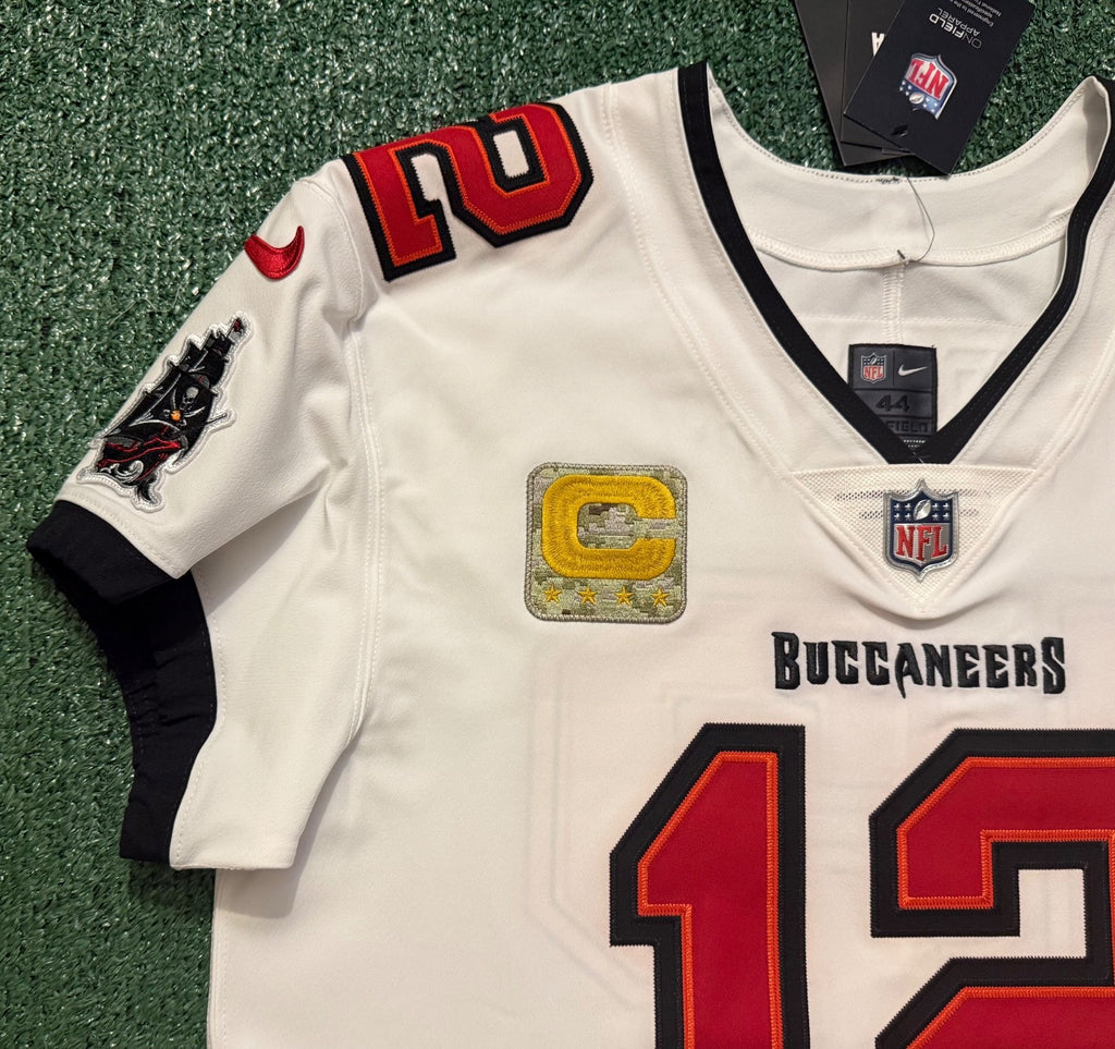 Tom Brady Tampa Bay Buccaneers Jersey #12 Nike Vapor Elite White size 44 (Large) NFL