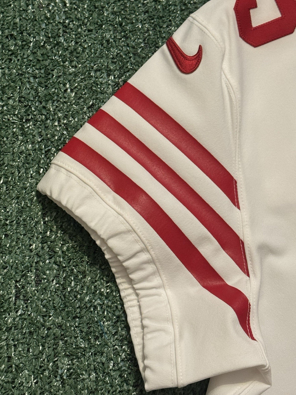 George Kittle San Francisco 49ers
Jersey #85 Nike Vapor Elite white
Size 44 (Large) NFL