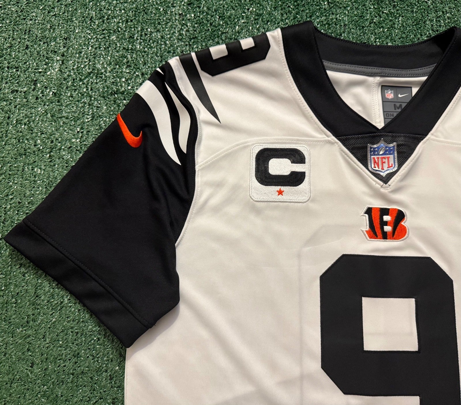 Joe Burrow Cincinnati Bengals Jersey #9 Nike Vapor Limited White Size Medium NFL