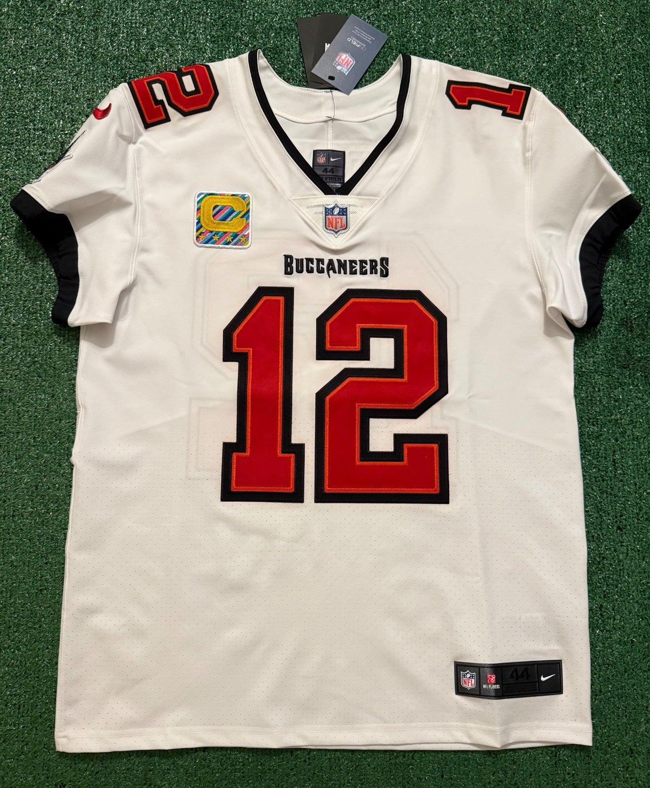 Tom Brady Tampa Bay Buccaneers Jersey #12 Nike Vapor Elite White size 44 (Large) NFL