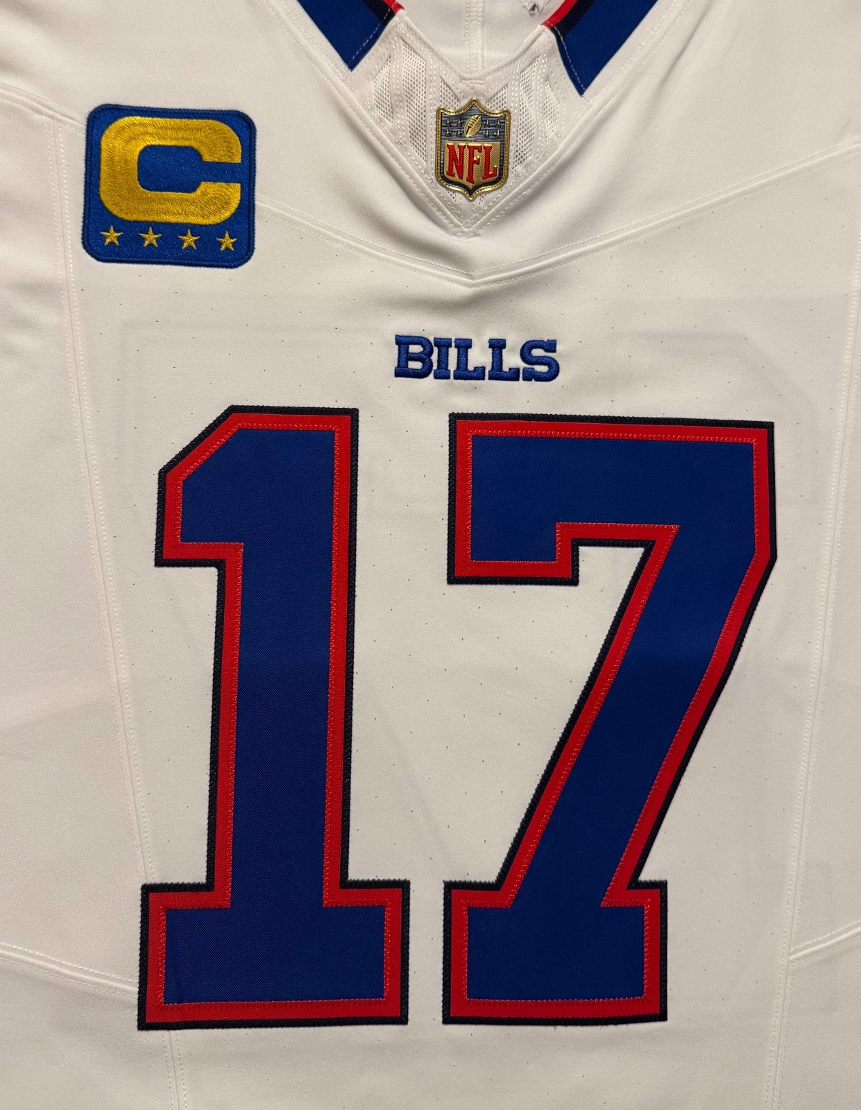 Josh Allen Buffalo Bills Jersey #17 Nike Vapor Fuse Elite White Size 48 (XL) NFL