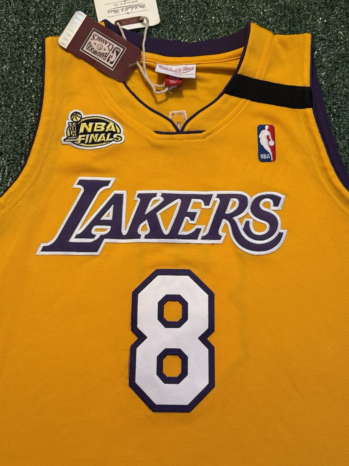 Kobe Bryant Los Angeles Lakers Jersey #24 Mitchell & Ness Authentic Gold Size 44 (L) NBA