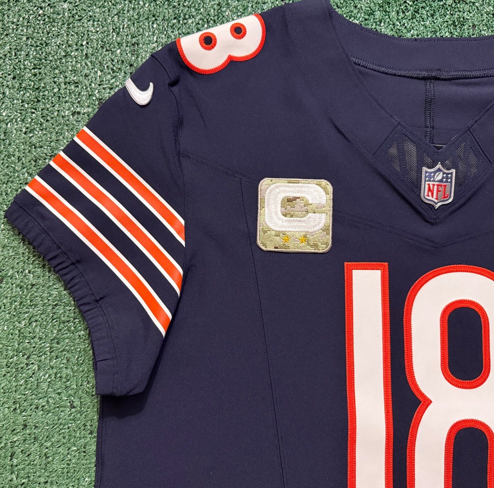 Caleb Williams Chicago Bears Jersey #18 Nike Vapor FUSE Elite Navy Size 44 (Large) NFL