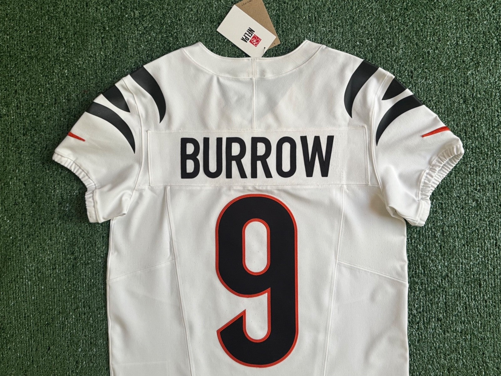Joe Burrow Cincinnati Bengals Jersey #9 Nike Vapor FUSE Elite White Size 40 (M) NFL