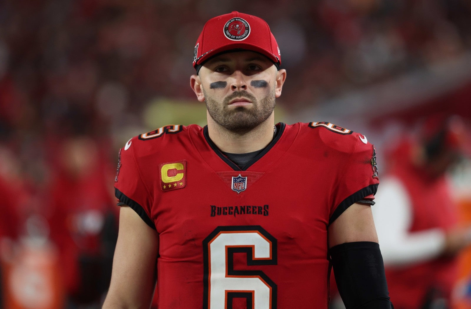 Baker Mayfield Tampa Bay Buccaneers Jersey #6 Nike Vapor Elite Red size 40 (Medium) NFL