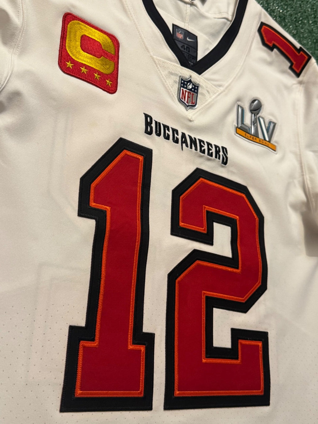 Tom Brady Tampa Bay Buccaneers Jersey #12 Nike Vapor Elite White size 40 (Medium) NFL