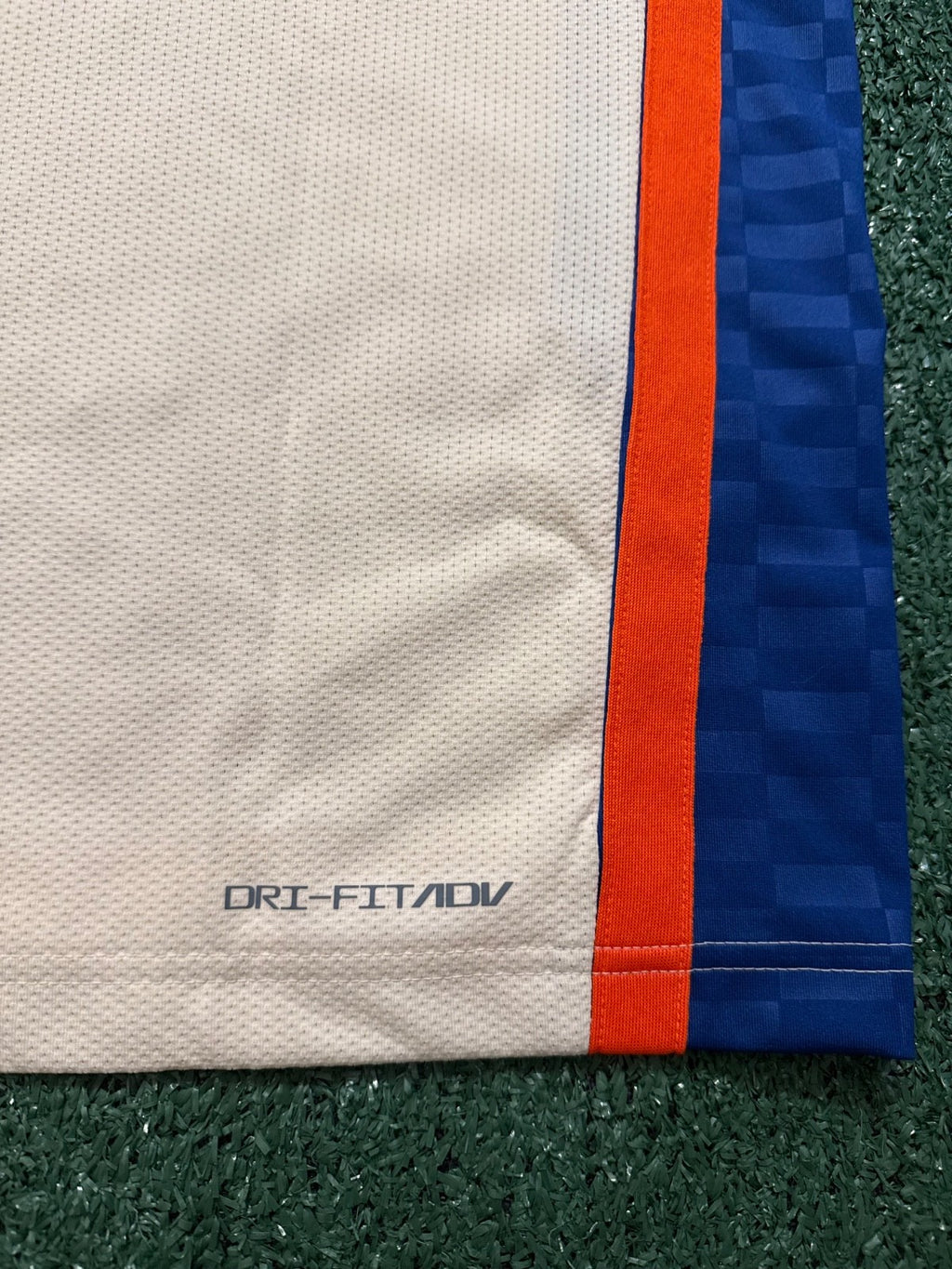 Jalen Brunson New York Knicks Jersey #11 Nike ADV Authentic Cream Size 52 (XL) NBA