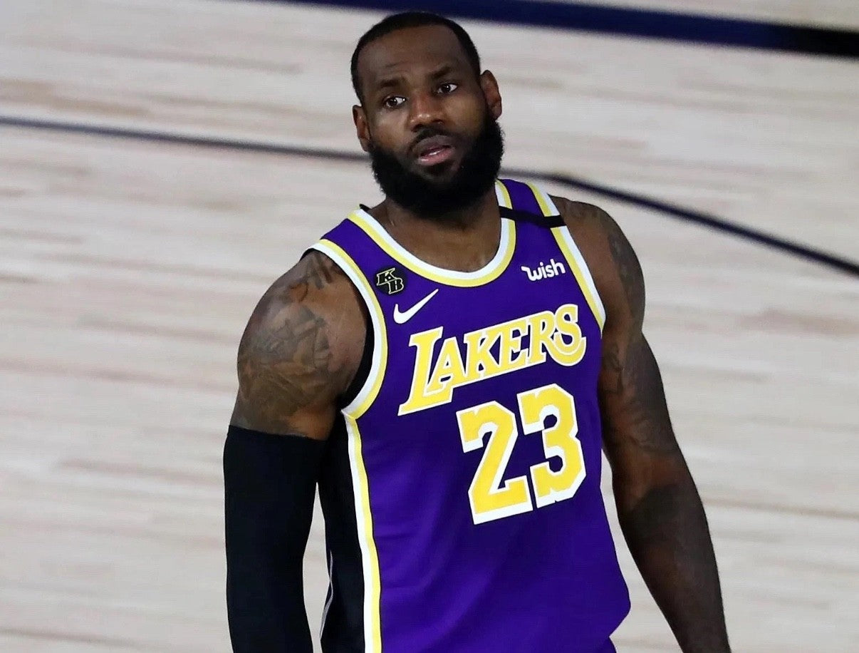 LeBron James Los Angeles Lakers Jersey #23 Nike VaporKnit Authentic Purple Size 48 (L) NBA