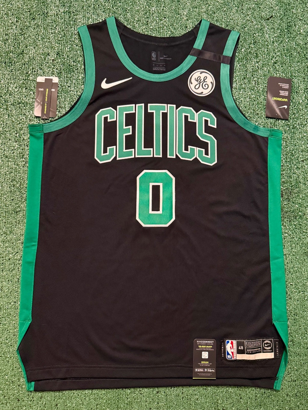 Jayson Tatum Boston Celtics Jersey #0 Nike VaporKnit Authentic Black Size 48 (L) NBA