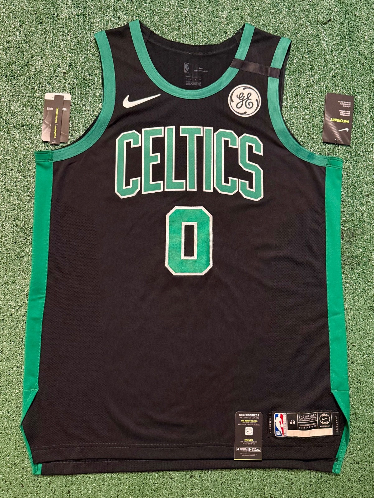 Jayson Tatum Boston Celtics Jersey #0 Nike VaporKnit Authentic Black Size 48 (L) NBA