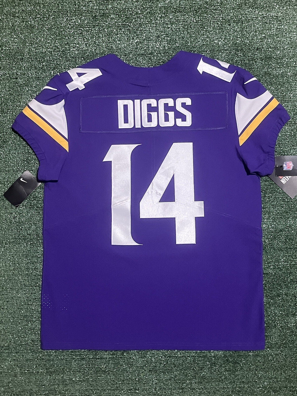 Stefon Diggs Minnesota Vikings Jersey #14 Nike Vapor Elite Purple Size 44 (Large) NFL