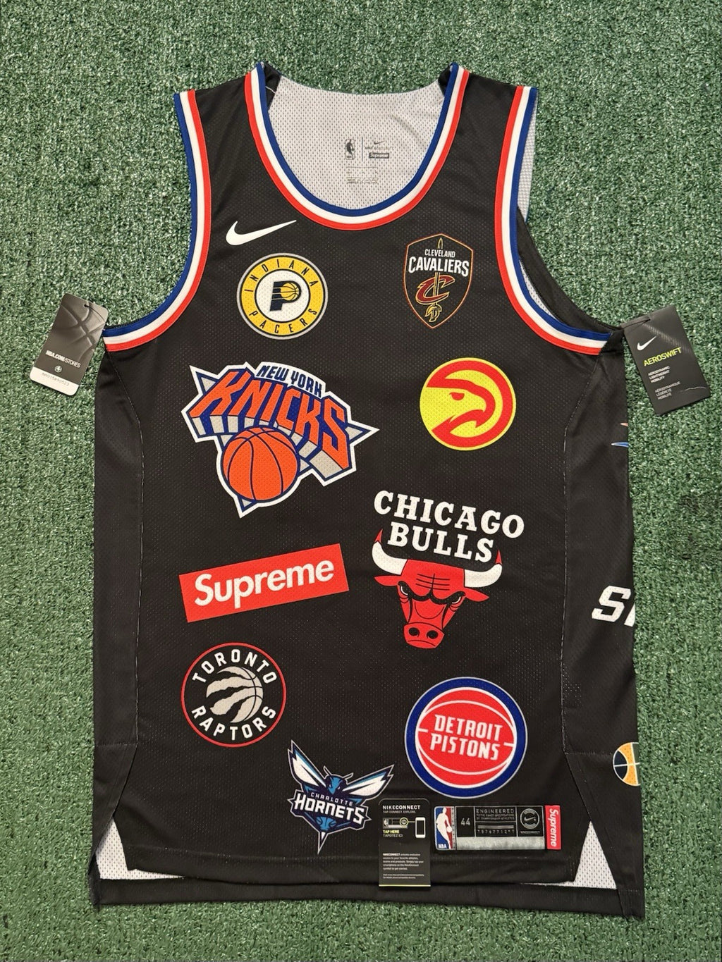 Authentic Supreme x NBA x Nike Aeroswift #94 Black Jersey Size 44/Medium