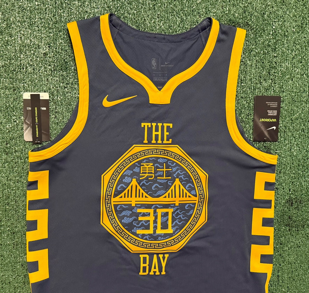 Steph Curry Golden State Warriors Jersey #30 Nike VaporKnit Authentic Gray Size 44 (M) NBA