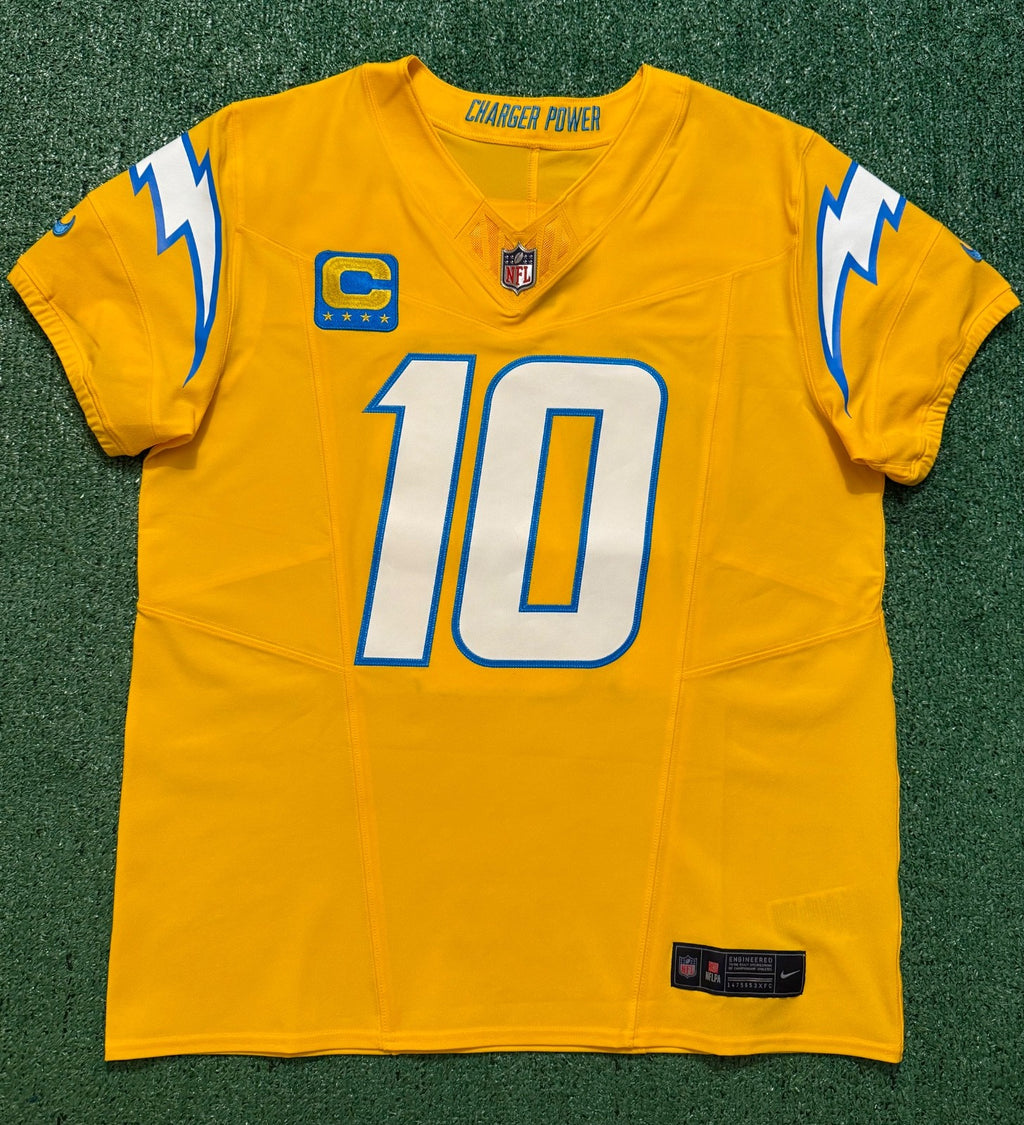Justin Herbert Los Angeles Chargers Jersey #10 Nike Vapor Fuse Elite Gold Size 44 (L) NFL