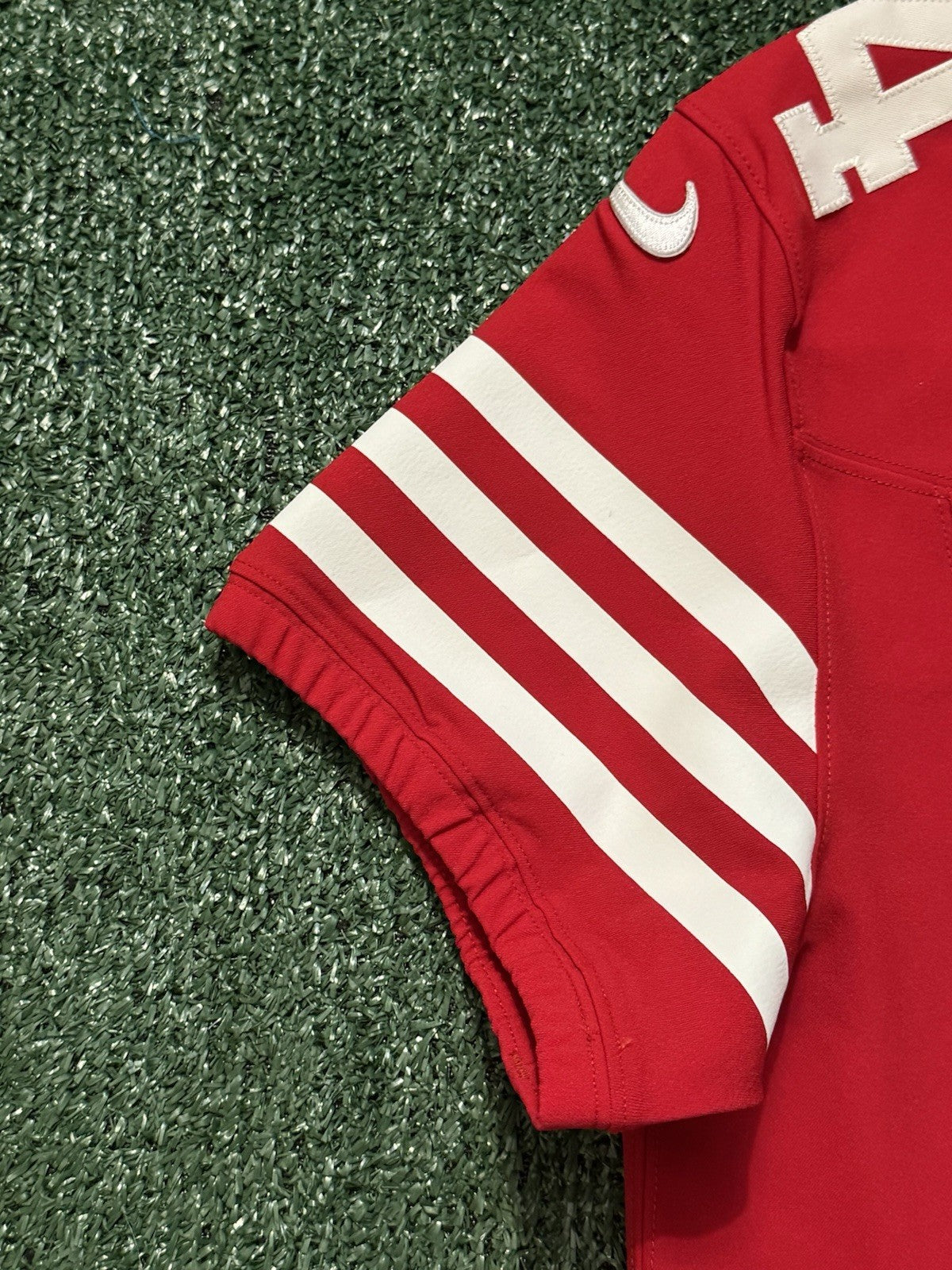 Fred Warner San Francisco 49ers
Jersey #54 Nike Vapor FUSE Elite red Size 40 (Medium) NFL