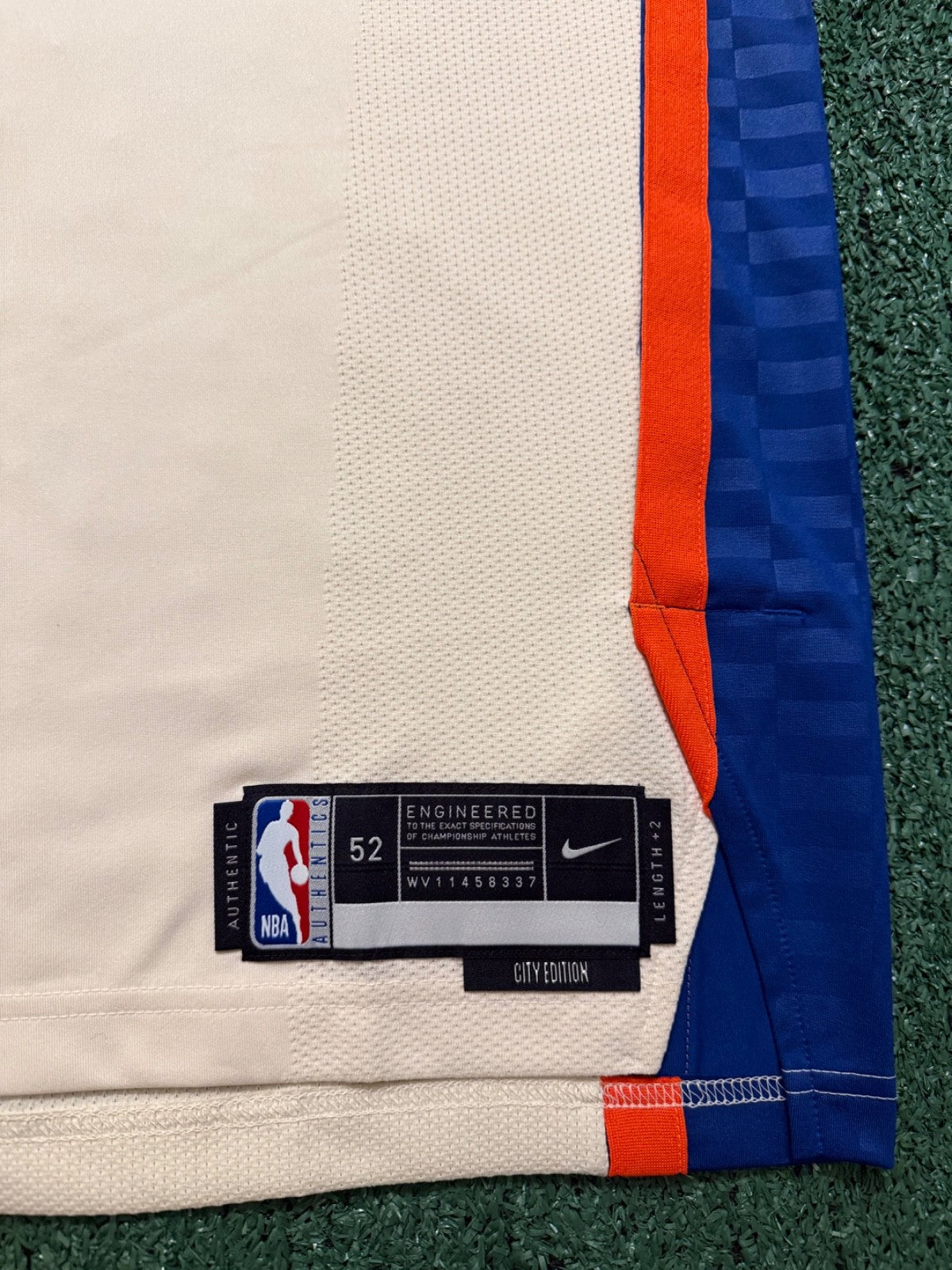 Jalen Brunson New York Knicks Jersey #11 Nike ADV Authentic Cream Size 52 (XL) NBA