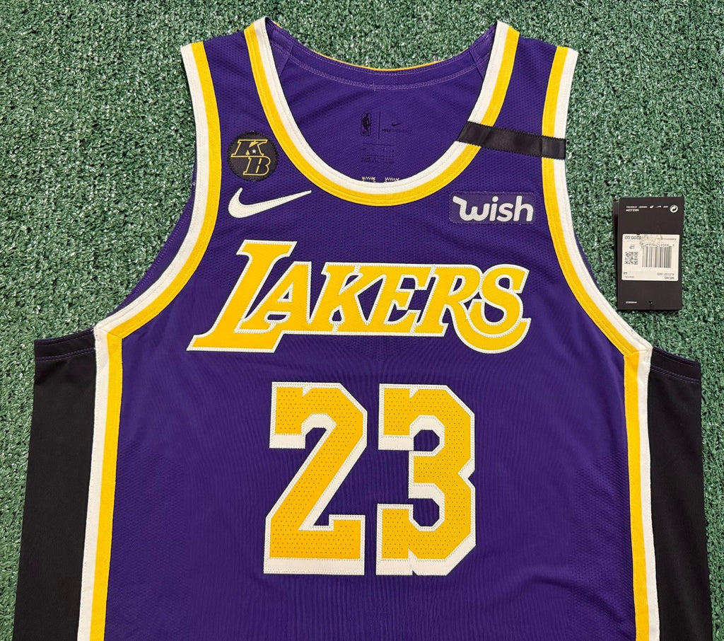 LeBron James Los Angeles Lakers Jersey #23 Nike VaporKnit Authentic Purple Size 48 (L) NBA